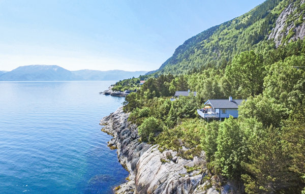 Holiday Home - Lavik/Hellebø , Norway - N21044 1