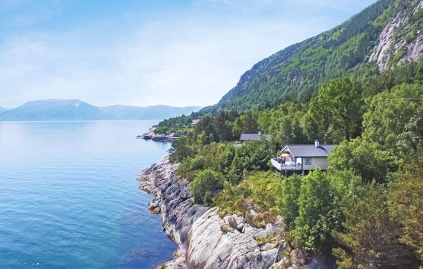 Holiday Home - Lavik/Hellebø , Norway - N21045 1