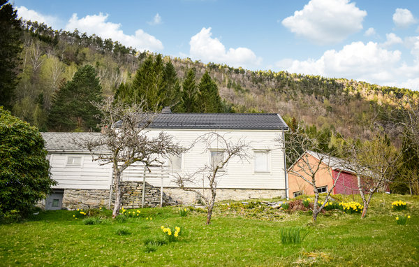 Holiday Home - Lavik/Høyanger , Norway - N21070 2