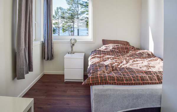 Holiday Home - Florø , Norway - N24110 601