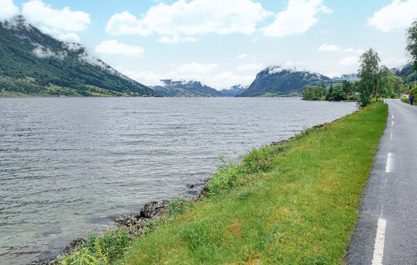 Casa de vacaciones - Jølster , Noruega - N24113 901