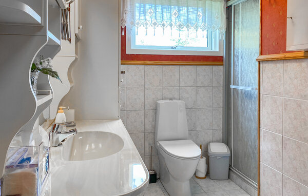 Holiday Home - Florø , Norway - N24114 701
