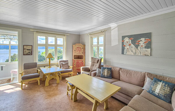 Holiday Home - Holmedal , Norway - N24123 3