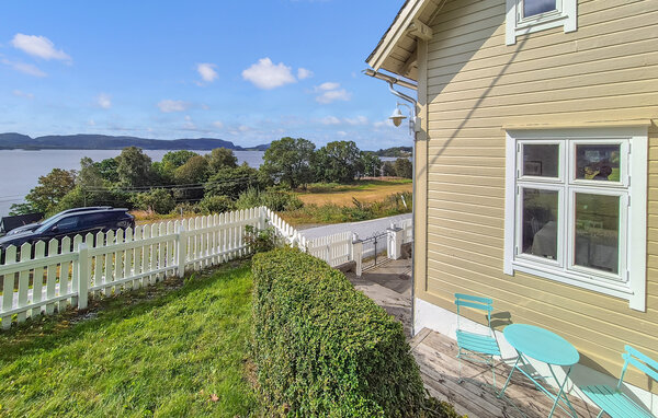 Holiday Home - Holmedal , Norway - N24123 201