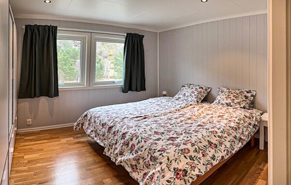 Holiday Home - Kvammen/Askvoll , Norway - N24126 601