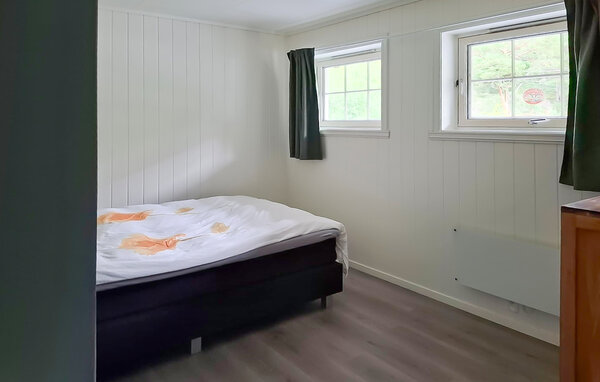 Holiday Home - Kvammen/Askvoll , Norway - N24126 604