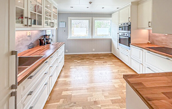 Holiday Home - Kvammen/Askvoll , Norway - N24126 5