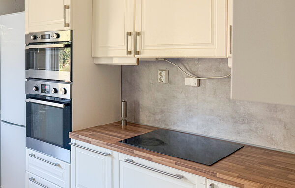 Holiday Home - Kvammen/Askvoll , Norway - N24126 401