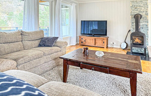 Holiday Home - Kvammen/Askvoll , Norway - N24126 7