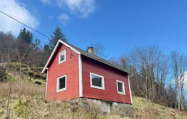 Holiday Home - Stongfjorden/Askvoll , Norway - N24127 82