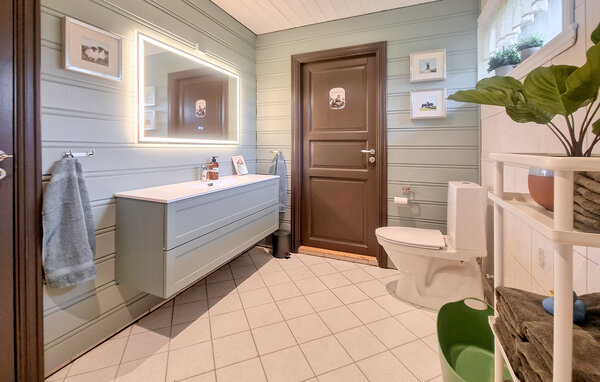 Semesterhus - Tansøy / Florø , Norge - N24130 7