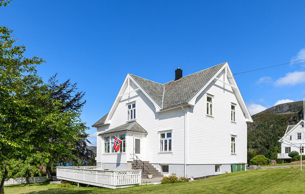 Holiday Home - Selje , Norway - N25069 8