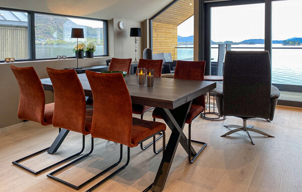 Apartamento - Ulsteinvik , Noruega - N27242 5