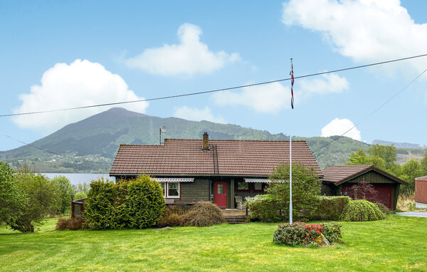 Holiday Home - Hareid , Norway - N27278 1