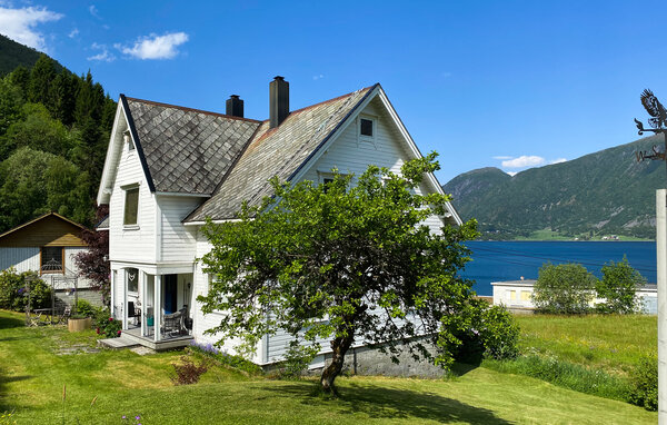 Holiday Home - Volda , Norway - N27281 1