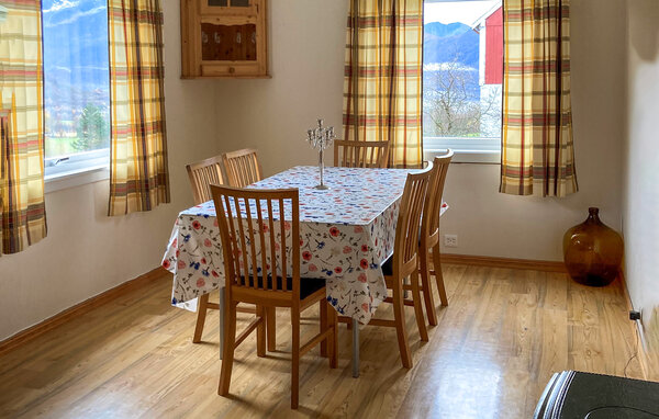 Feriehus - Hundeidvik/Sykkylven , Norge - N27288 302