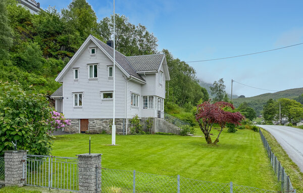 Holiday Home - Åheim , Norway - N27304 82