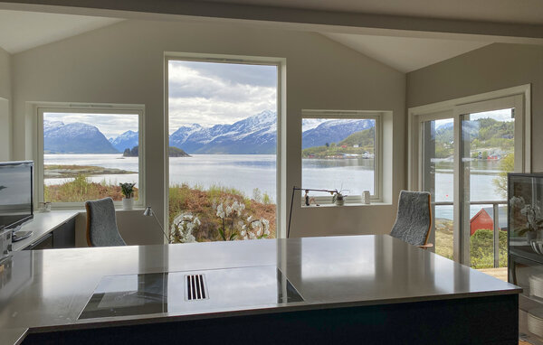 Semesterhus - Ålesund , Norge - N27322 5