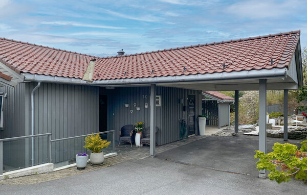 Semesterhus - Ålesund , Norge - N27322 102