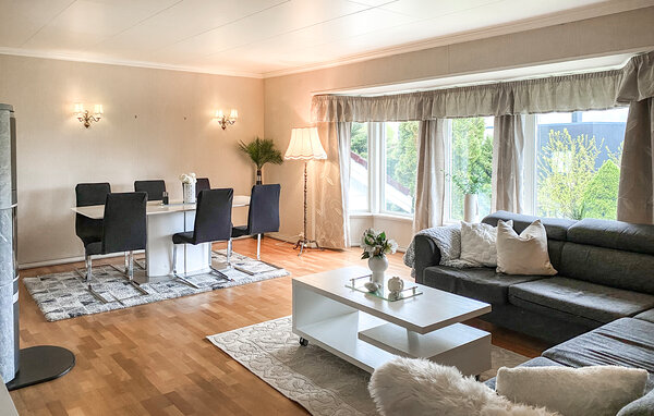 Semesterhus - Ålesund , Norge - N27323 3
