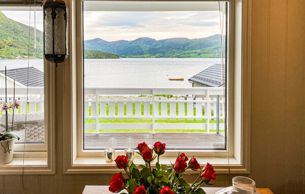 Semesterhus - Hustadvika/Elnesvågen , Norge - N28174 302