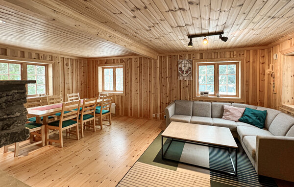 Semesterhus - Aust- Torpa , Norge - N31516 2