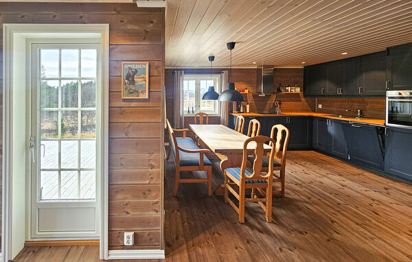Holiday Home - Ål i Hallingdal , Norway - N33518 303