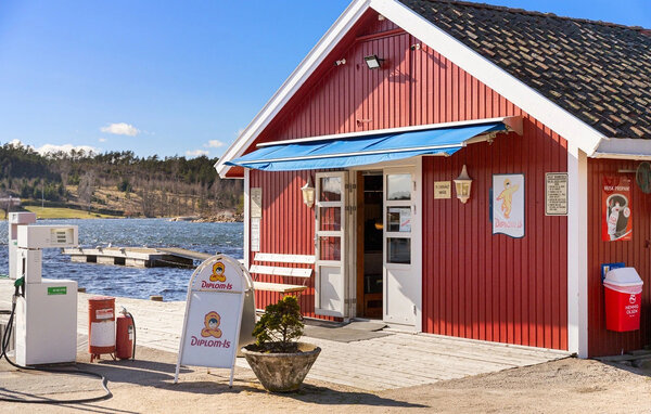 Holiday Home - Gressvik , Norway - N37817 902