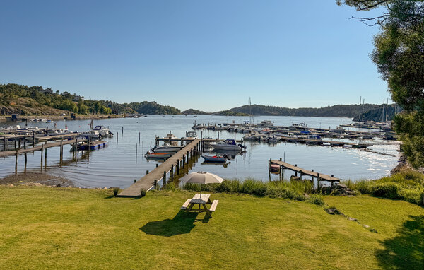 Holiday Home - Gressvik , Norway - N37817 8