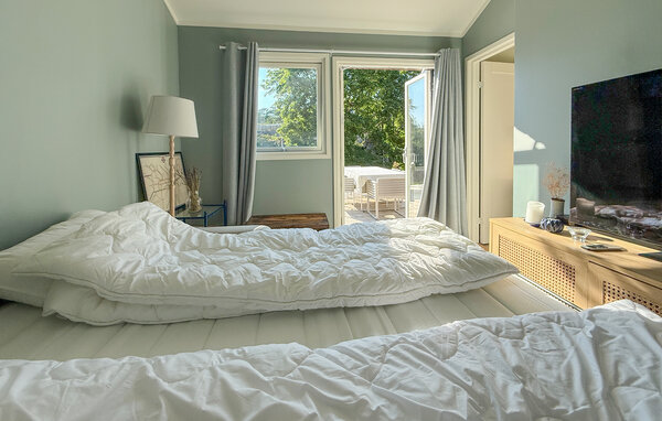 Holiday Home - Gressvik , Norway - N37817 603