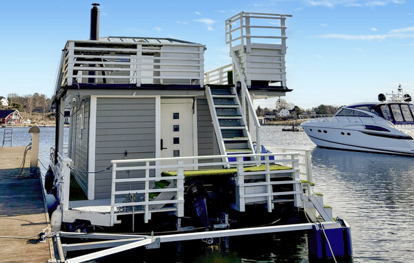 Husbåt - Fredrikstad , Norge - N37824 83