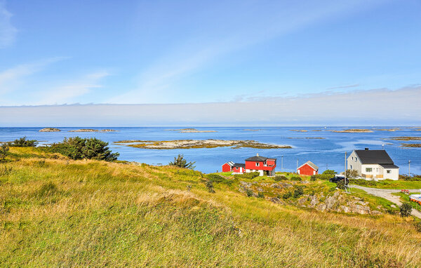 Holiday Home - Sula/Frøya , Norway - N38232 8