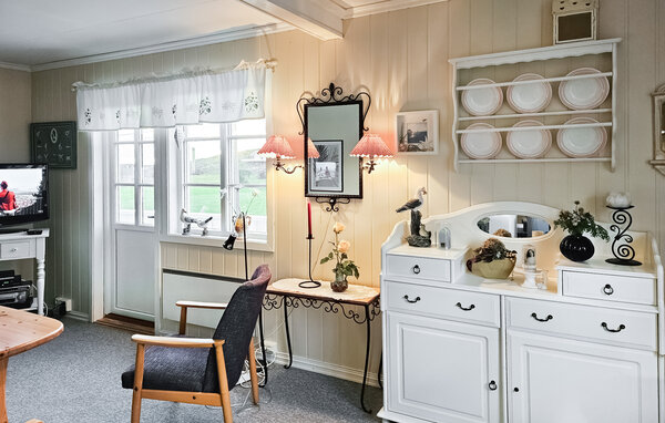 Holiday Home - Sula/Frøya , Norway - N38232 4