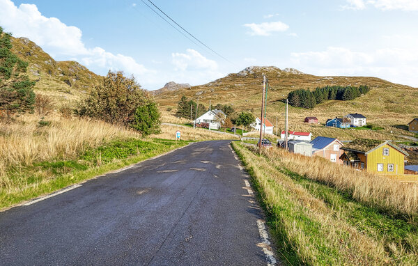 Holiday Home - Lofoten , Norway - N39221 904