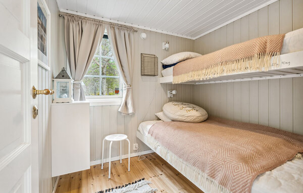 Semesterhus - Lødingen , Norge - N39238 603