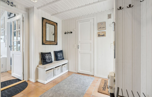 Semesterhus - Lødingen , Norge - N39238 501