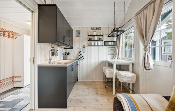 Semesterhus - Lødingen , Norge - N39238 502