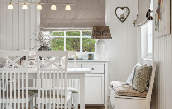 Semesterhus - Lødingen , Norge - N39238 405