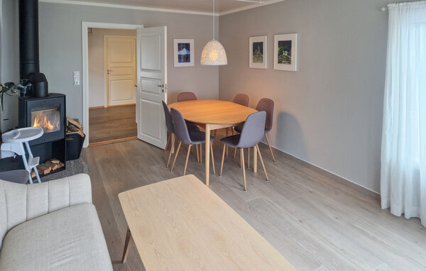 Semesterhus - Sandhornøy , Norge - N39243 4