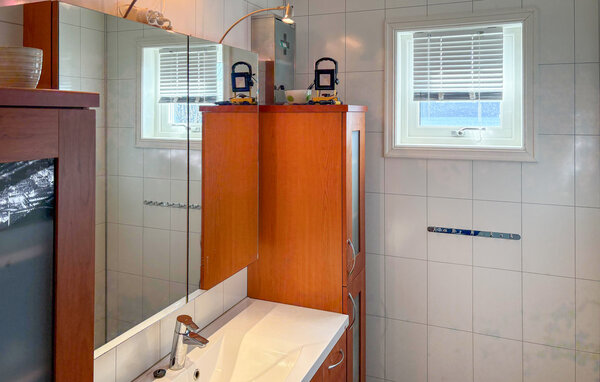 Semesterhus - Engeløya/Steigen , Norge - N39246 703