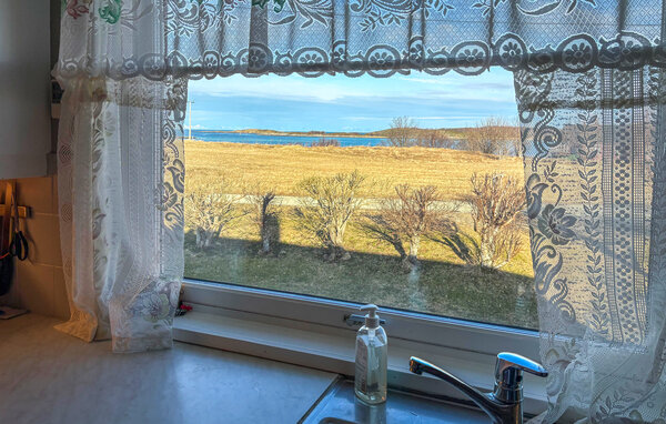 Semesterhus - Engeløya/Steigen , Norge - N39246 402