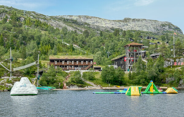 Semesterhus - Omlid/Sirdal , Norge - NVI049 901