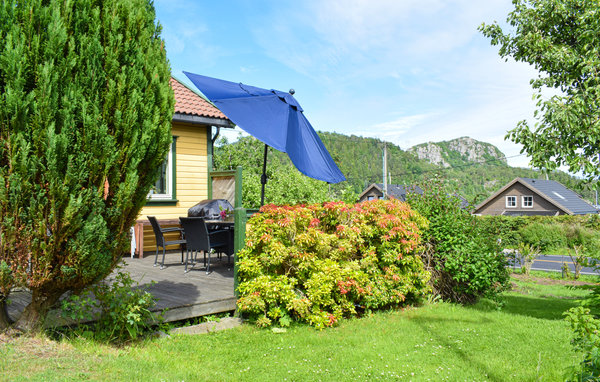 Semesterhus - Farsund , Norge - NVK126 106