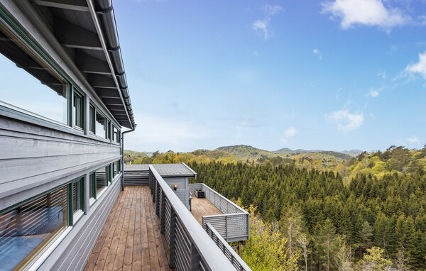 Feriehus - Lyngdal , Norge - NVK239 104