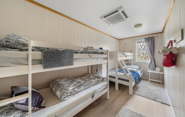 Semesterhus - Lyngdal , Norge - NVK261 605