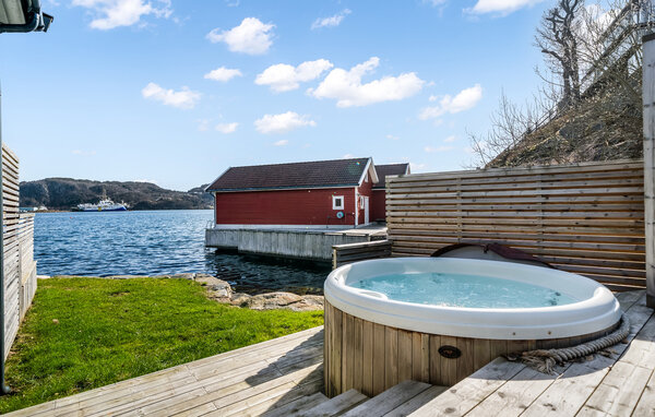 Semesterhus - Lyngdal , Norge - NVK261 3