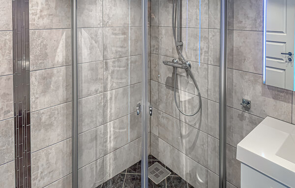 Semesterhus - Farsund , Norge - NVK268 702