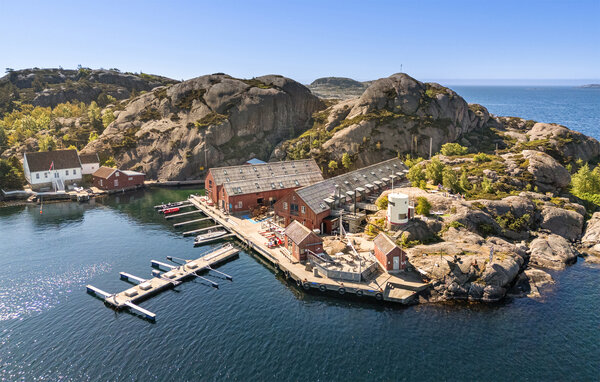 Holiday Home - Verftet Ny-Hellesund , Norway - NVK319 83