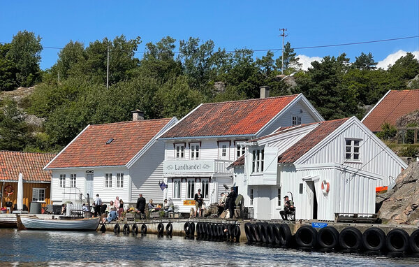 Semesterhus - Verftet Ny-Hellesund , Norge - NVK323 902