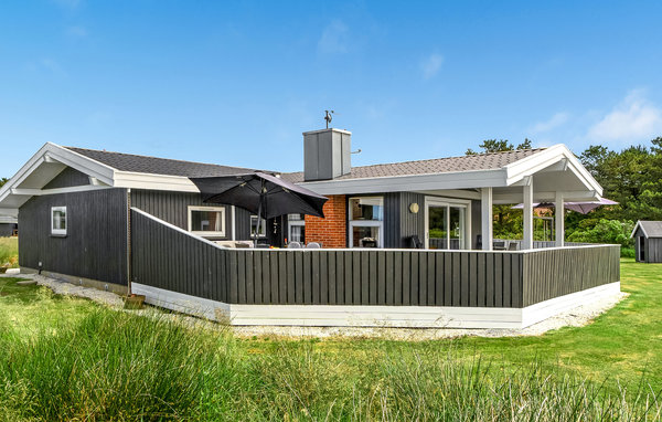 Feriehus - Vejers Strand , Danmark - P32022 84